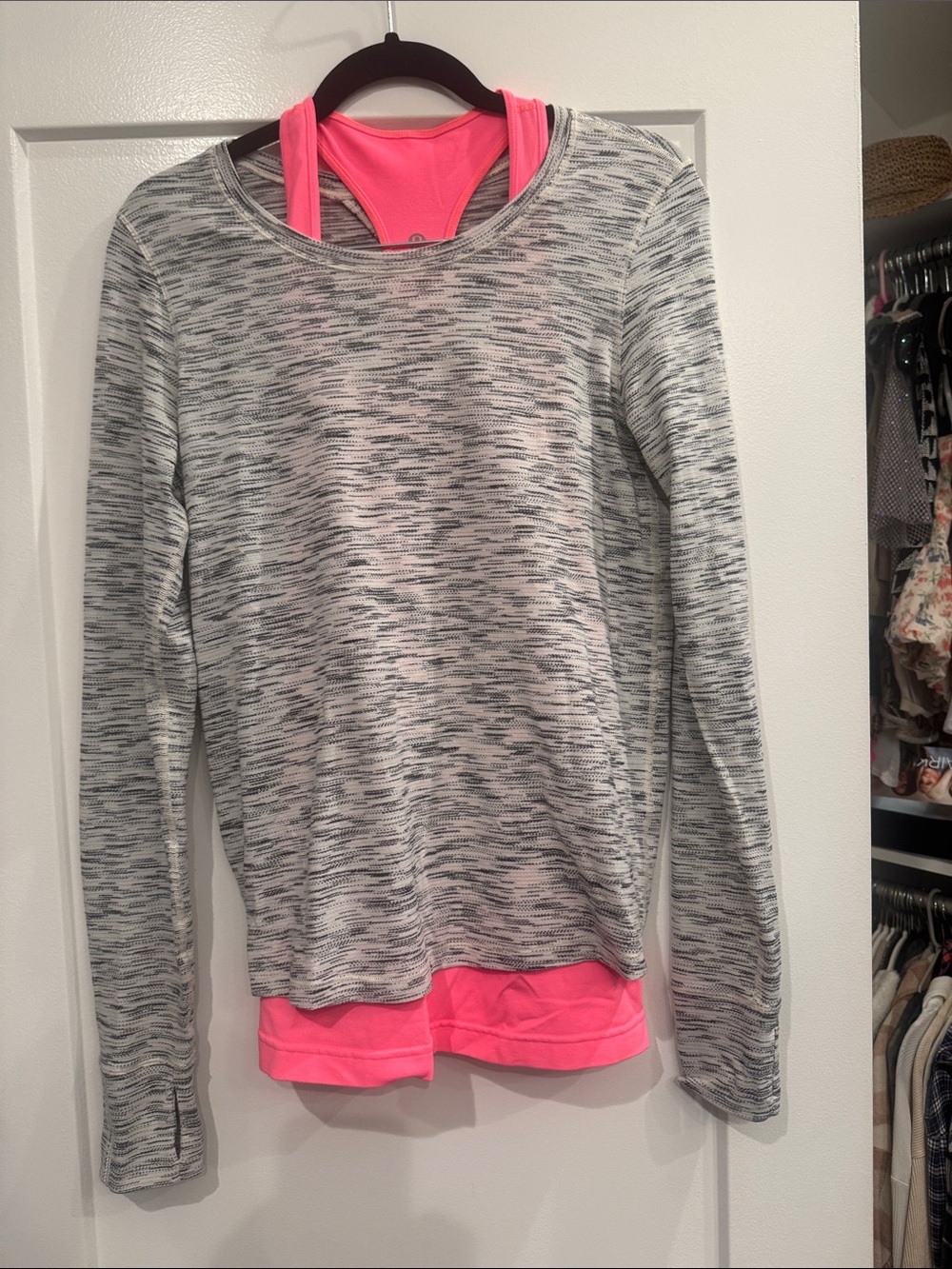 Lulu lemon Gray Space-Dye Long Sleeve Top with Pink removable tank
